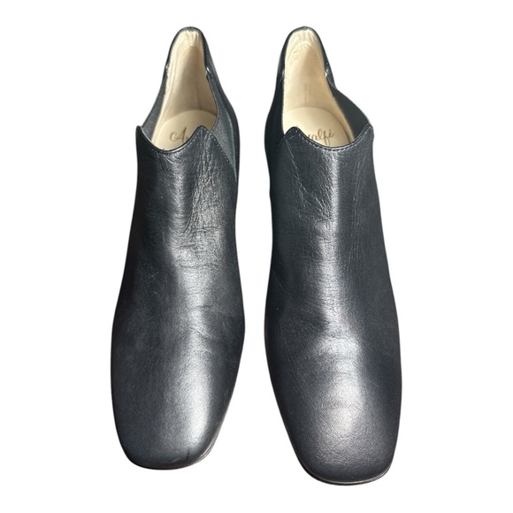 Amalfi by Rangoni Women's Black Leather Ankle Boots size 6.5 - Picture 2 of 9